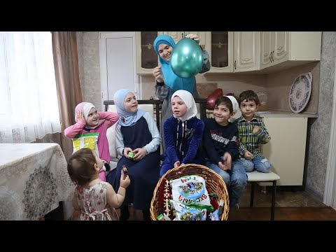 вопросы об ИСЛАМЕ! челлендж ЛОПНИ ШАР! ОТВЕТЬ правильно или НАМОКНЕШЬ до нитки!