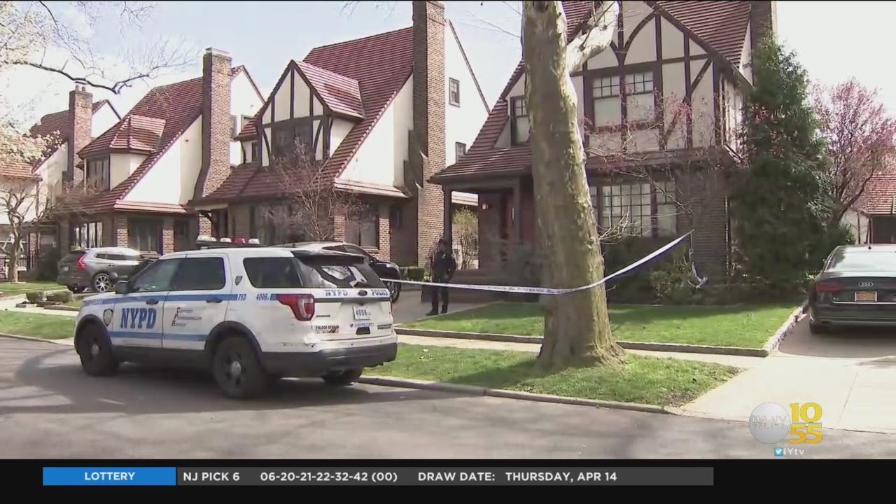 Woman's body found stuffed inside duffle bag in Queens, police say