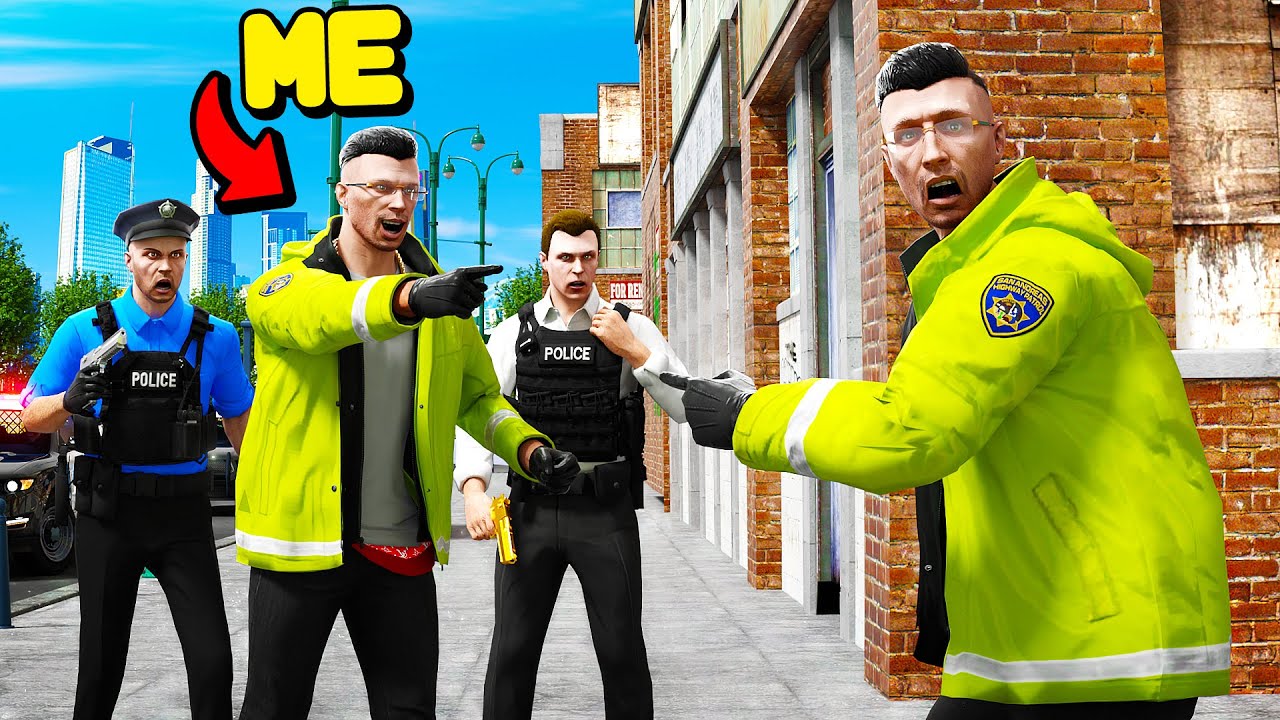 Impersonating Cops In GTA 5 RP