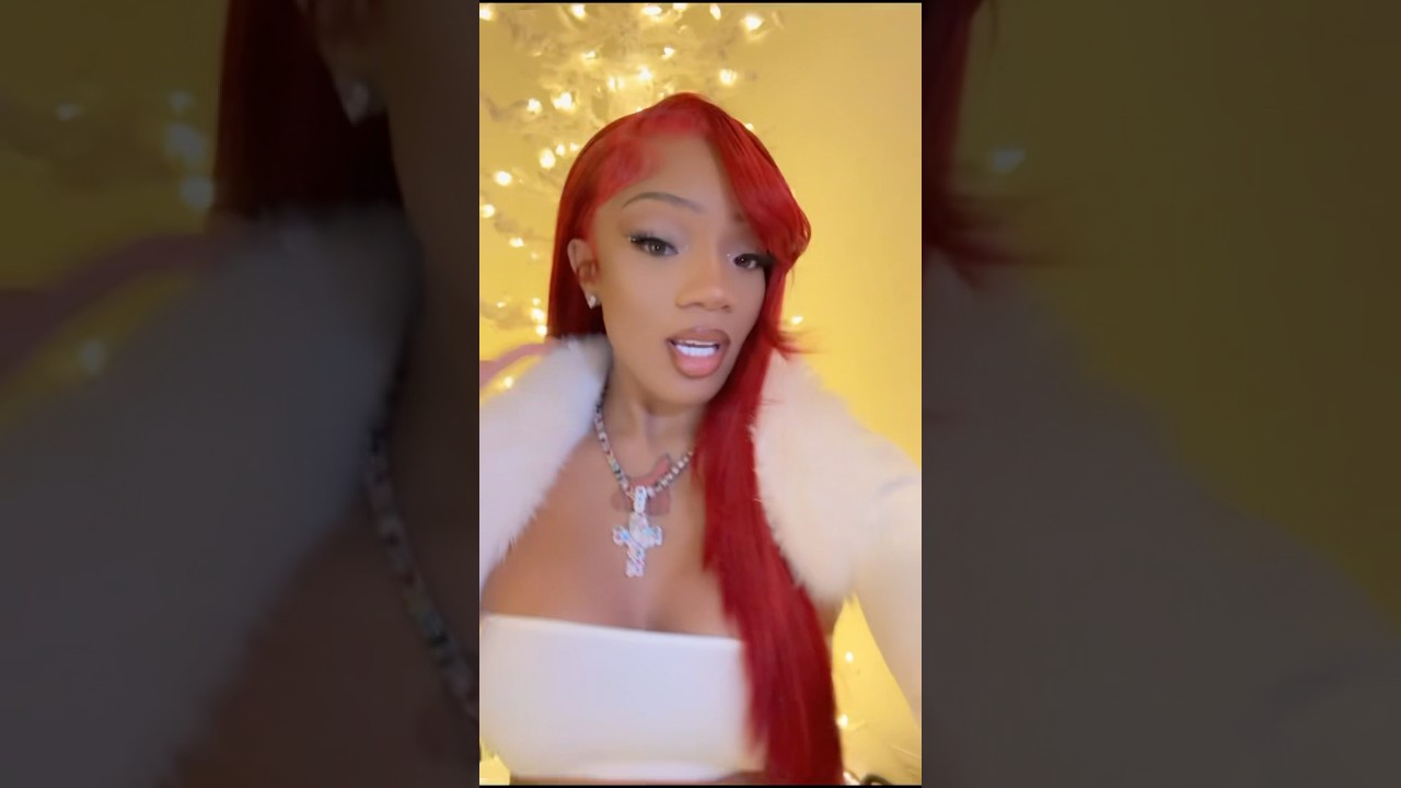 This as Merry as I’m getting 😊🎄❤️ @kehlani