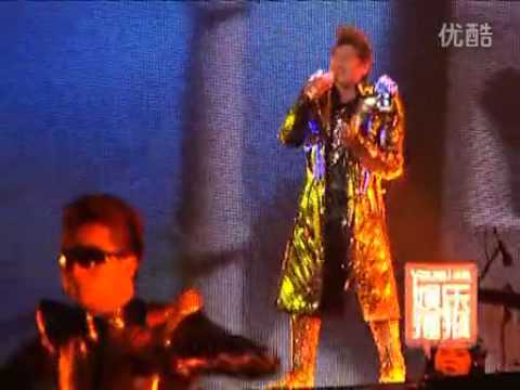 "孙楠迫不及待世界巡演"广州站震撼开唱