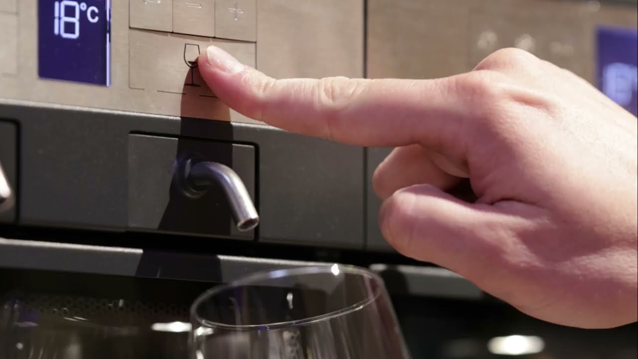 Getränke Hoffmann By the Glass Weinprobe Modul Film