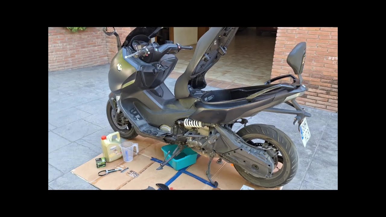 Mantenimiento BMW C600 sport (aceite, filtro de aceite y filtro de aire)