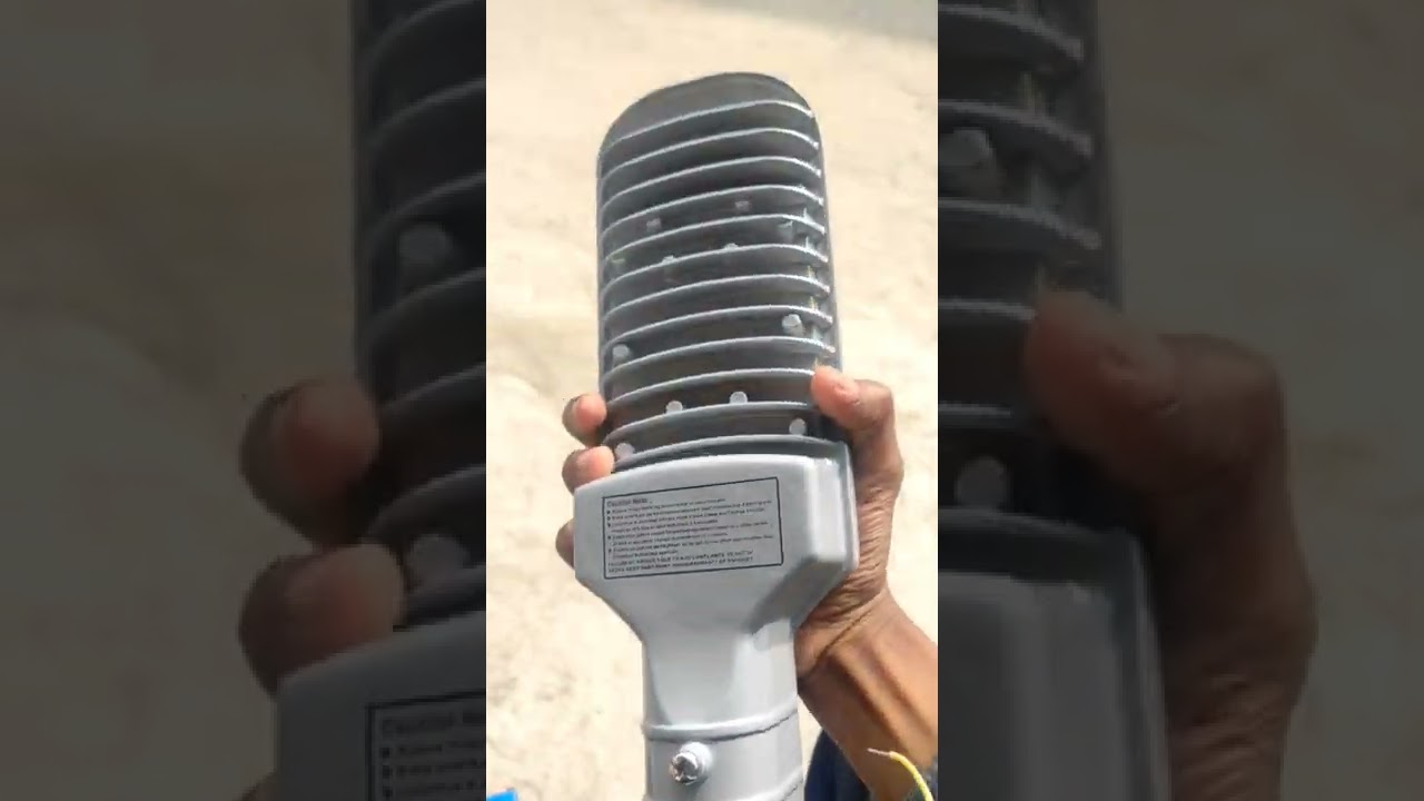 Crompton strip light 20w