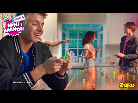 Freeze the fun with new Mini Brands and new Frozen Moments!