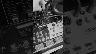 KORG volca drum + volca mix, EQing,  #minimaltechno #dawless
