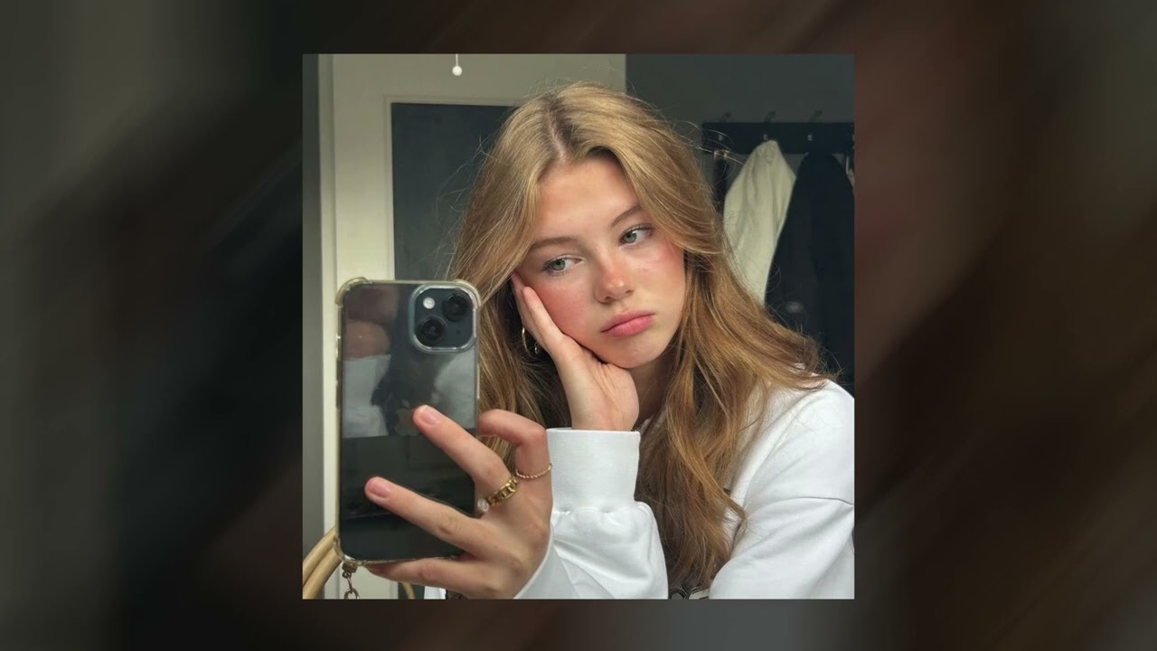 Paparazzi // slowed + reverb