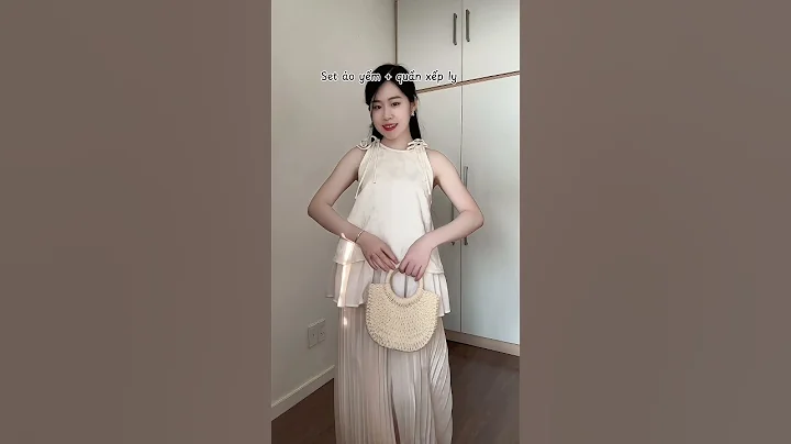 Mặc cả set hoặc lẻ yếm đều đẹp ý #tiktokfashion #goclamdep #phoidoxinh #tetmacgi #fashion #thoitran