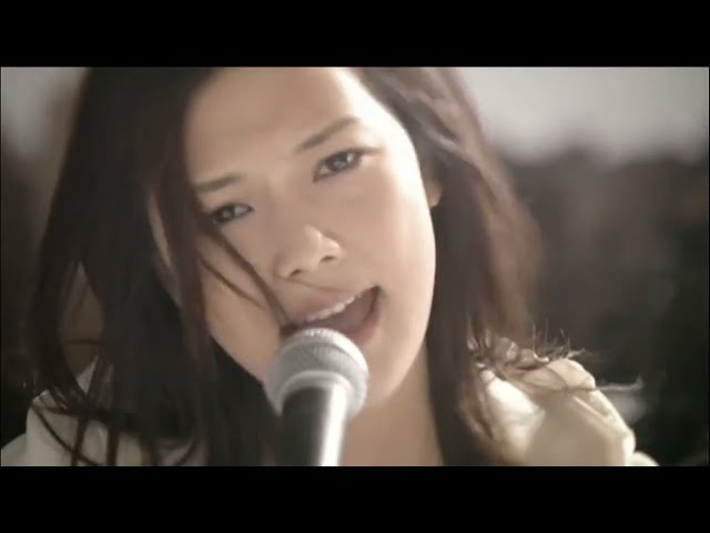 Yui - Life (complete version) class=