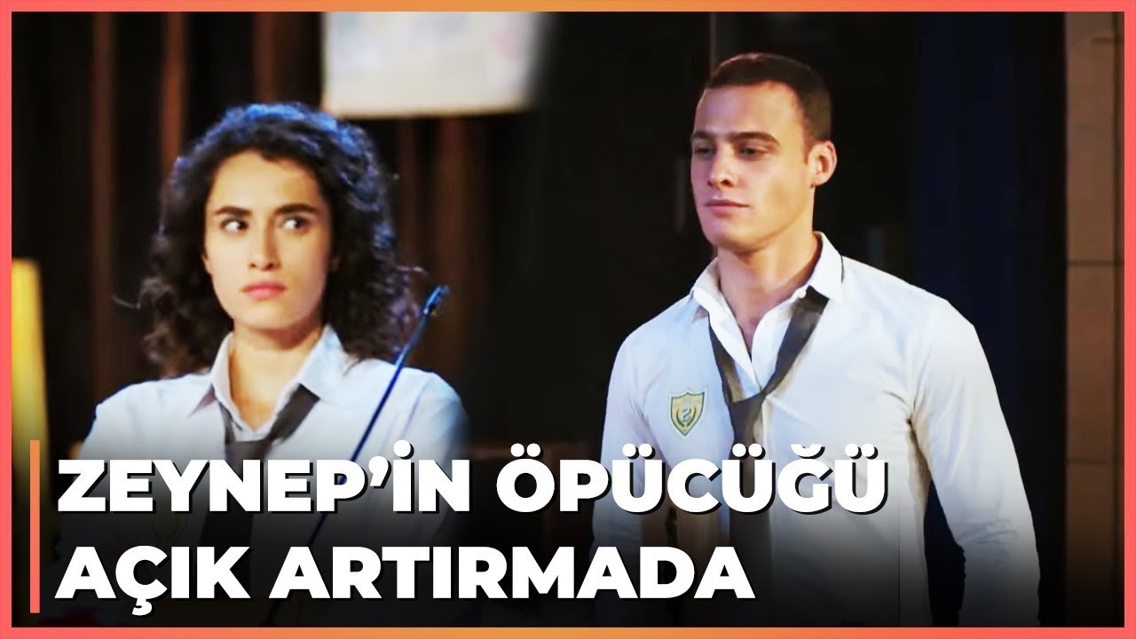 Zeynep'in Öpücüğünü Kerem Aldı! - Güneşi Beklerken 17. Bölüm