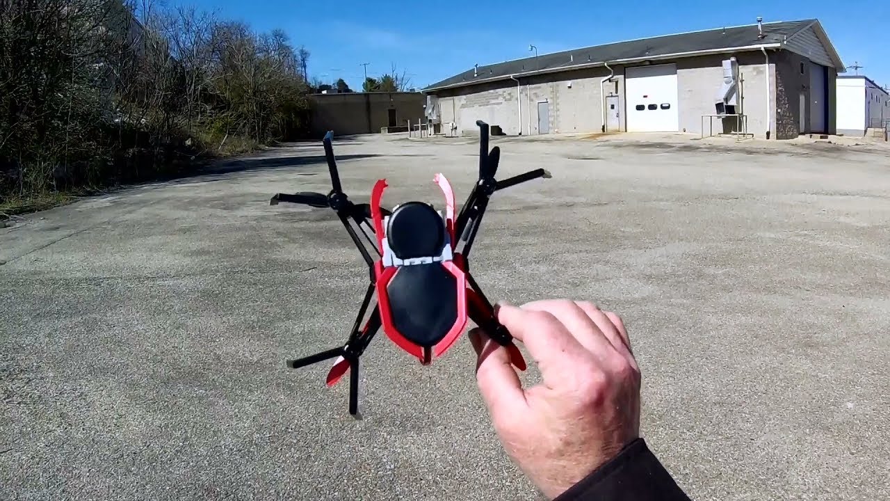 Летающие пауки игра. FPV-дрони Spider-2. Квадрокоптер "человек-паук". Летающий паук. Дрон человека паука.