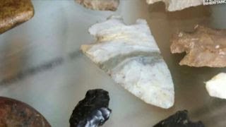 Ancient arrowheads once owned by John Wayne