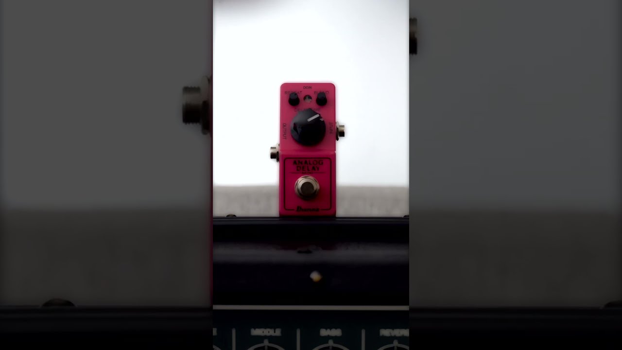 Ibanez Analog Delay Mini - YouTube