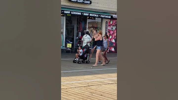 Fun on the boardwalk 3