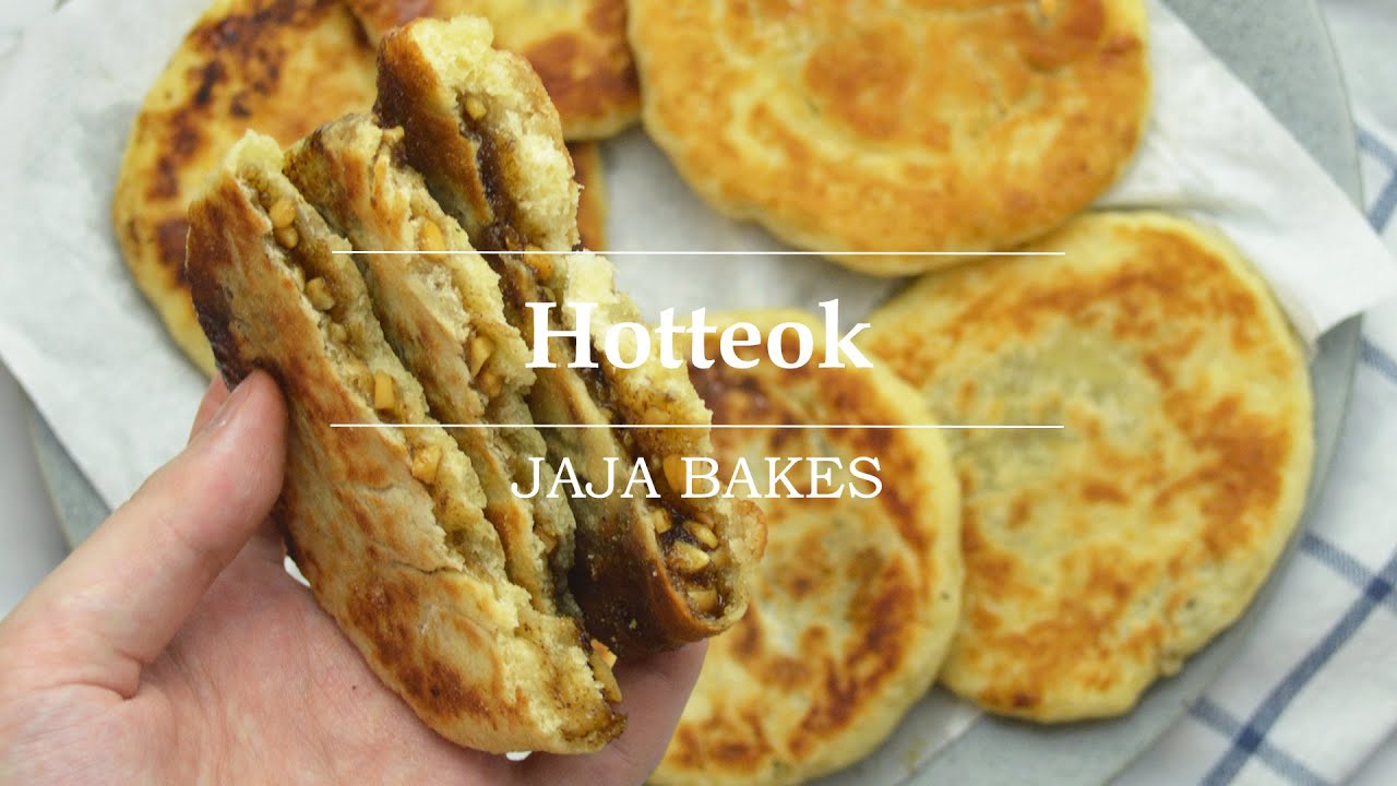 Hotteok (Sweet Korean Pancakes) | Pancake Manis Korea | Jaja Bakes ...