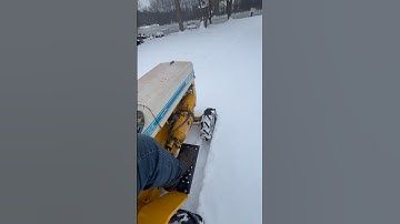 #cubcadet 104 powering through some deep snow!