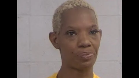 Katina Powell back in jail after arrest off Dixie ...