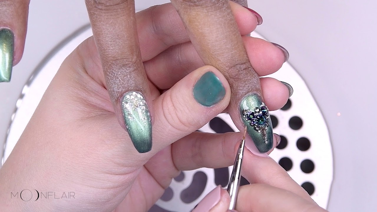 TUTORIAL | GELÉNAGLAR | HUR MAN FÄSTER KRISTALLER | MOONFLAIR ACADEMY