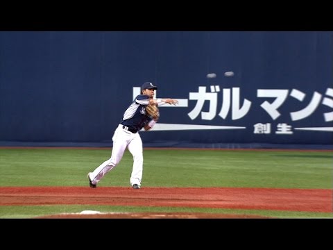 【プロ野球パ】岸を助ける好守、浅村が軽やかにさばく 2015/07/20 Bs-L