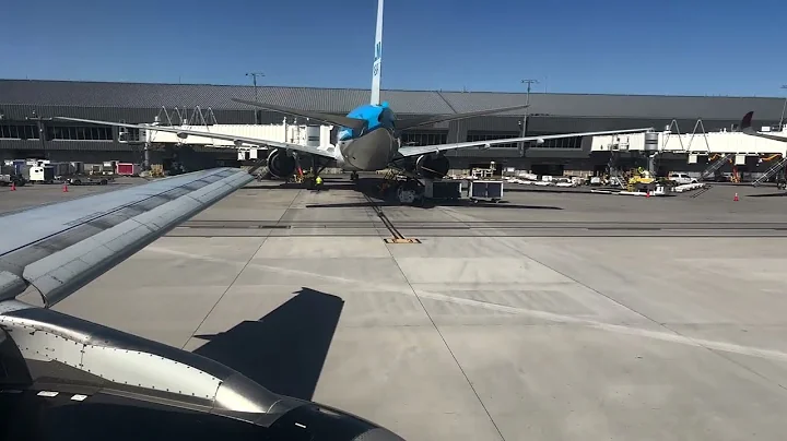 4K FLIGHT - Las Vegas to Guadalajara, Mexico - Volaris Y4 1741 - N507VL “El princeso”