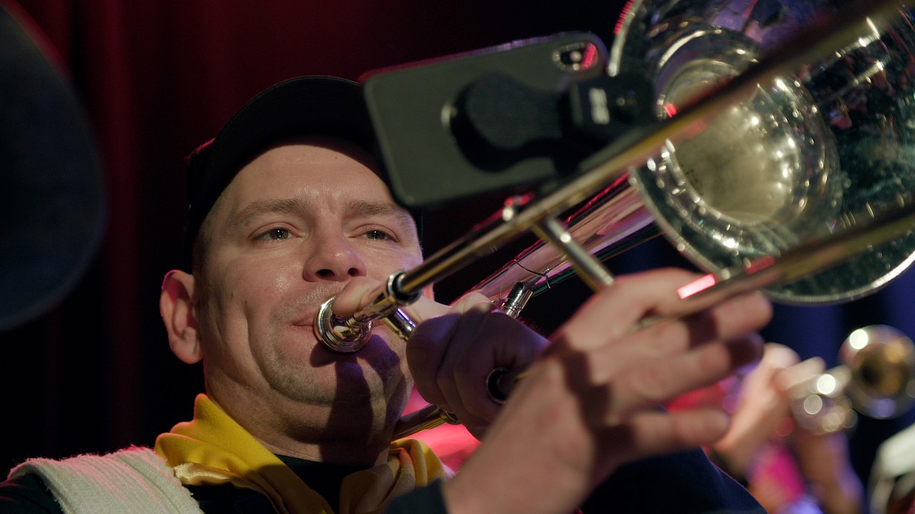 C.V. De Krukskes - Elvis Presley Medley (Live in Azijnfabriek)