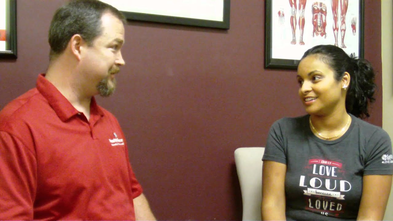 Wesley Chapel Chiropractor | Chiropractor patient