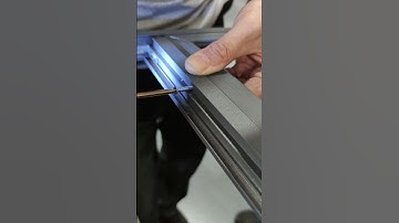 Screen light window avoids the curtains box position for easy use!