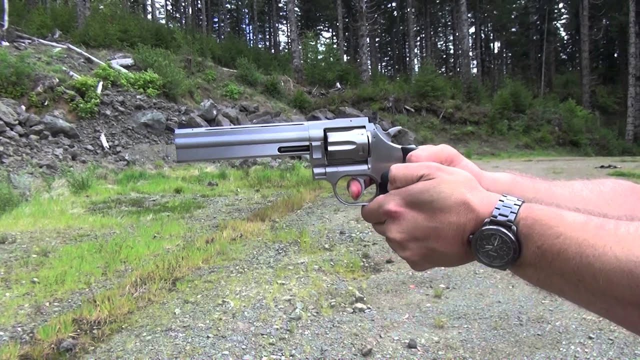 Dan Wesson 715 357 Magnum Revolver Hd Youtube