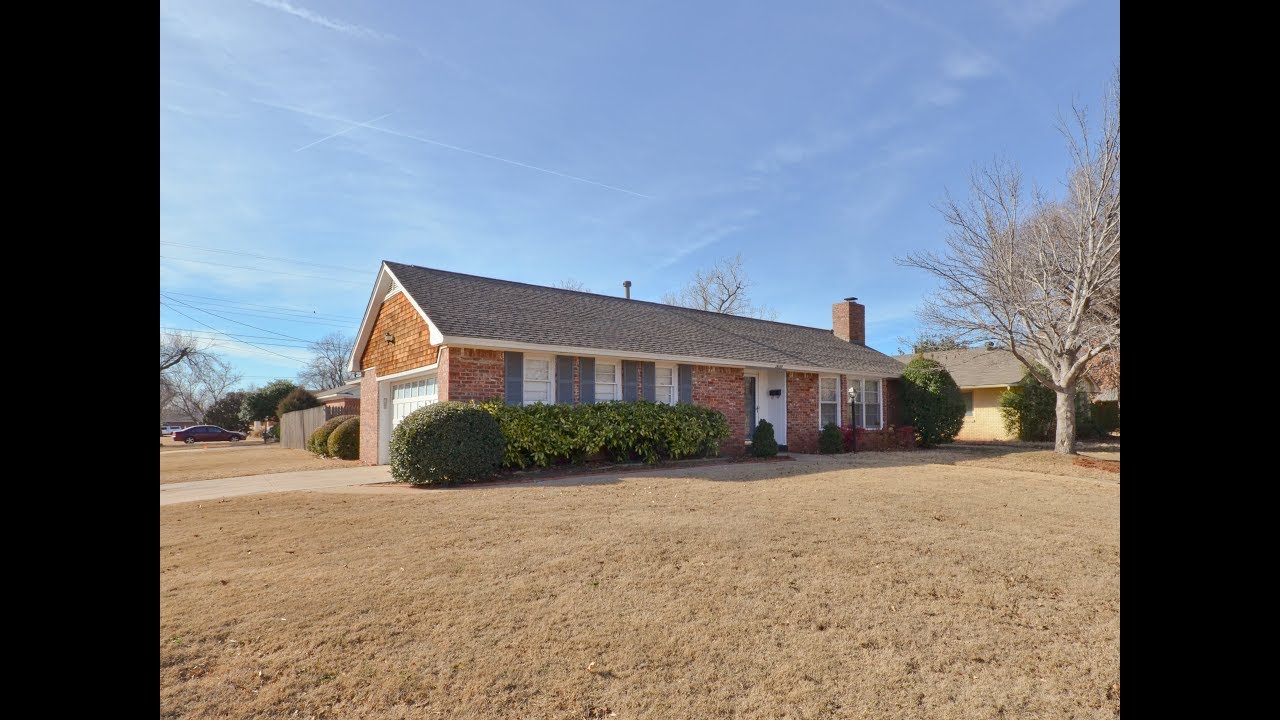2600 Abbey Rd, The Village, OK 73120
