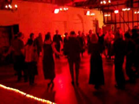 This is one of the dances taught during a Breton dance workshop at the 5th European Music and Dance Festival, Leiston Abbey, Suffolk in 2009. Outre Manche played the music for the dance during the bal on Saturday evening.