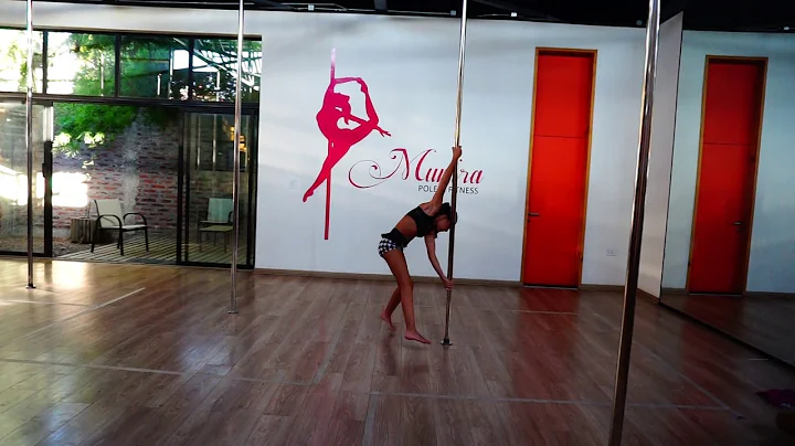 AMANDA SAAVEDRA GALA ONLINE