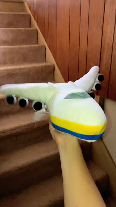 AN-225 can’t fall down the stairs👍🏼…. #memes #funny #cute #stairs #falling #aviation #plane #sad