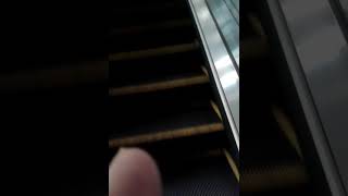 1 Utama Escalator 1995 Part 3A Centre Court South Lgf To 4F