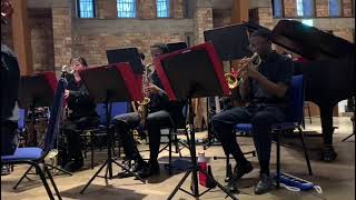 'Let's Get Loud' in the Style of Gloria Estefan - G. Estefan & K. Santander (Arr. V. López)