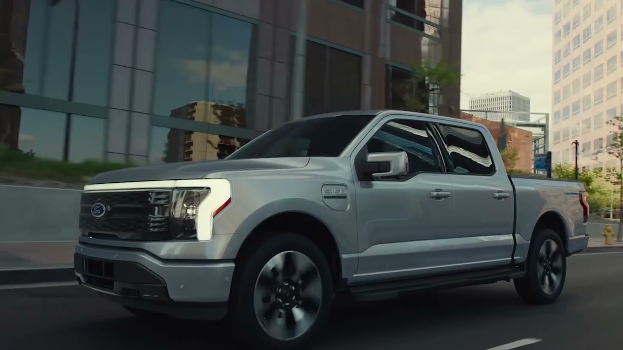 The New Ford F-150 Lightning (All you need to know) - YouTube