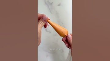 How to Avoid Color Bleed in Royal Icing with Laura of Butterfly Bakes