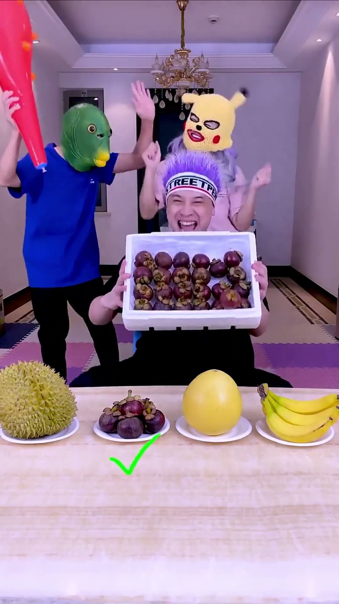 Guess The Fruit Challenge, The Loser Will Be Beaten! ! # Funnyfamily #Partygames