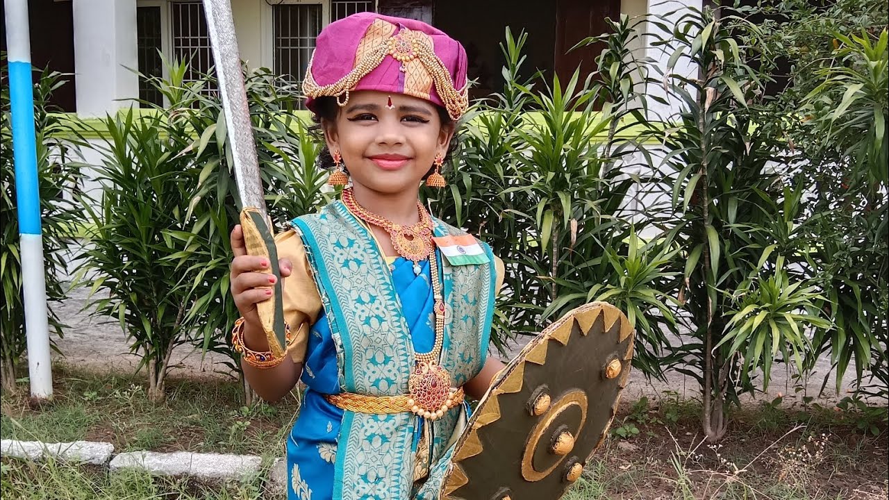 chinese dress ladies Buy TWINKLE TOTS - Indian Freedom Fighter Costume for Girls – Sarojini  Naidu Saree for Kids (Patriotic Theme) Online at Low Prices in India