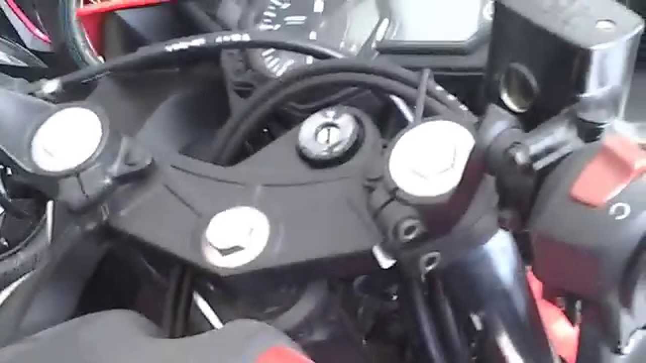Yamaha R25 Warna Merah Putih Sporty YouTube