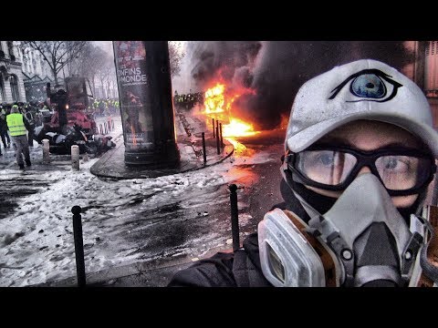 DANS LA GUERRE DES GILETS AUX CHAMPS ÉLYSÉES