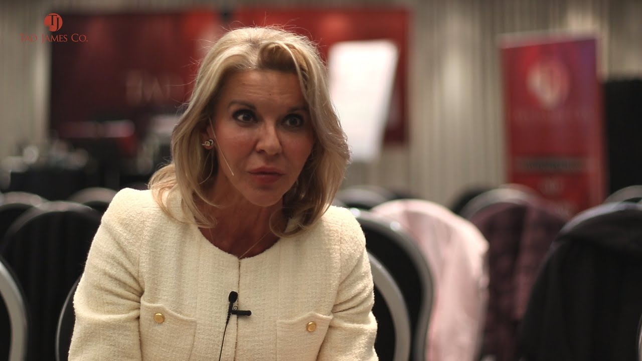 How Adriana James [Head Trainer] Got Into NLP