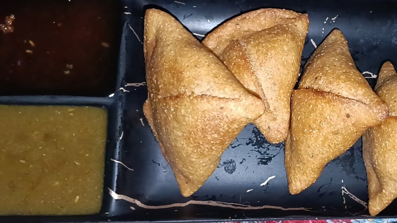 तीखा चटपटा खस्ता मिनी समोसा l spicy mini samosa recipe l Punjabi Samos l samosa recipe 🤤 