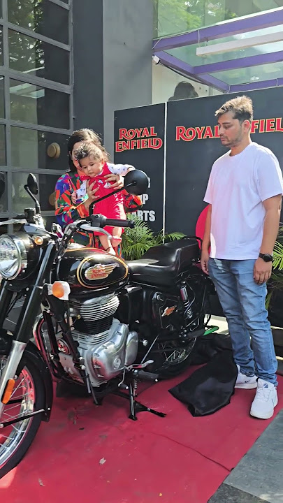 Royal Enfield Bullet 350 2025 model🔥🔥🔥 Black Beast🖤 Battalian Black color #bullet #bullet350