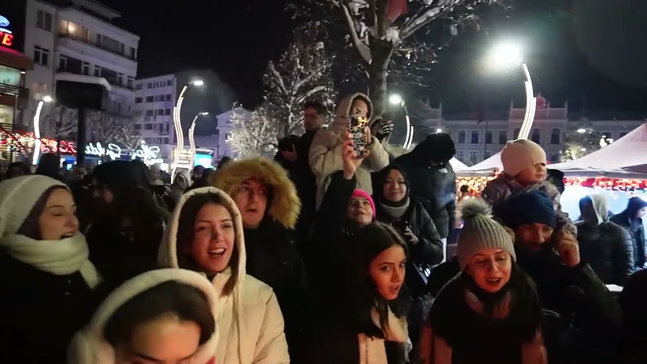 Bolu'da Yılbaşı Sokağı