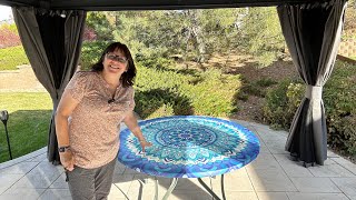 Round fitted tablecloth - use indoors or out!