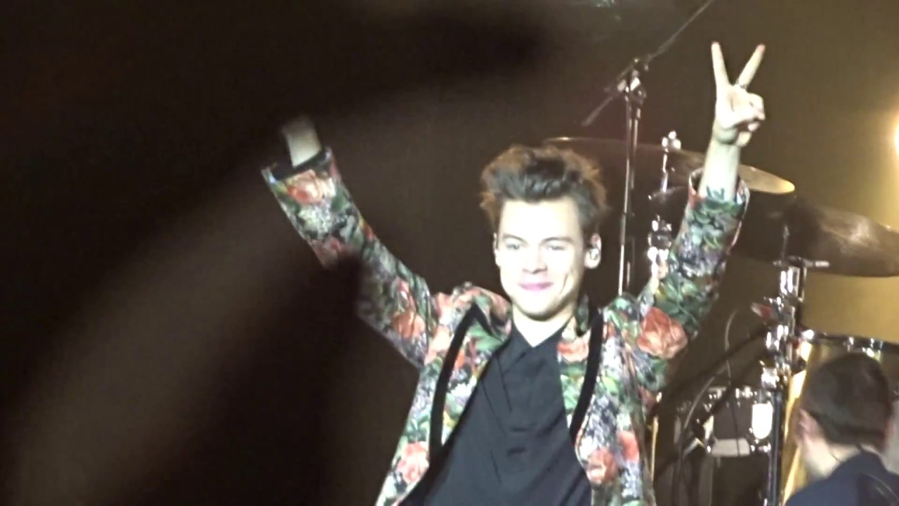 Harry Styles the end of the show On Tour Afas Live Amsterdam YouTube