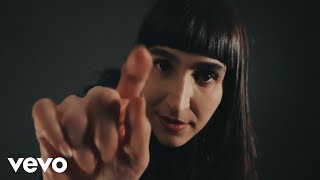 Video thumbnail of "Laleh - Leopard"