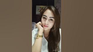 Cantik cantik suaranya merdu