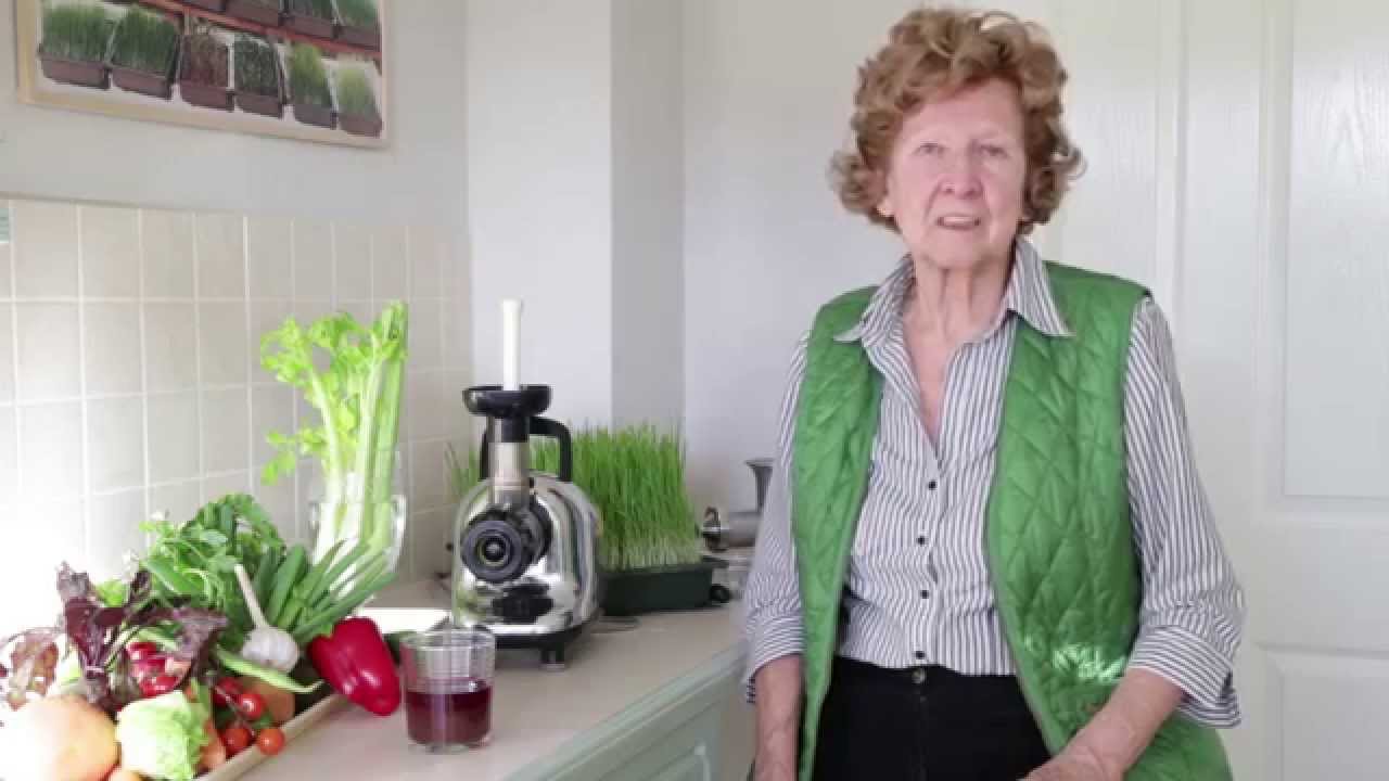 The Living Foods Programme - Elaine Bruce Living Foods UK