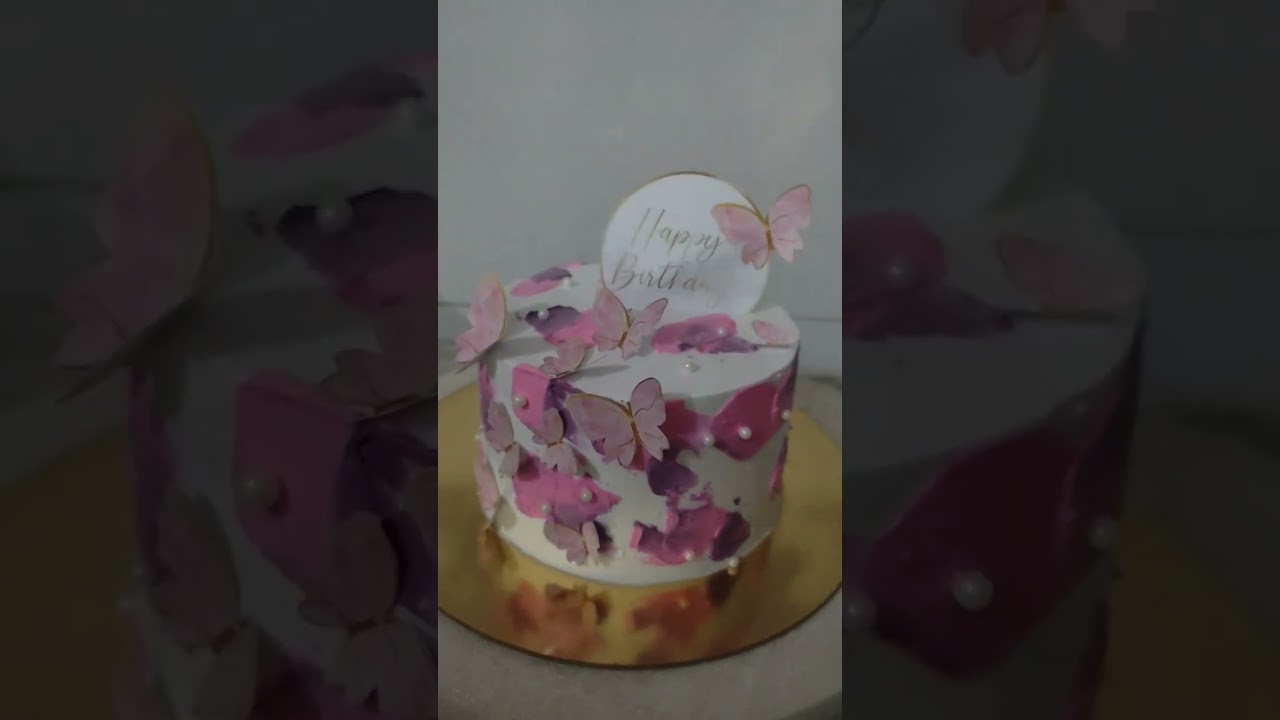 beautiful butterfly cake decoration 😍❤❤ 